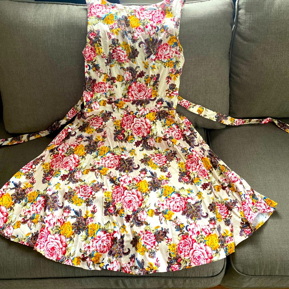 Dress is super comfortable and flattering.
